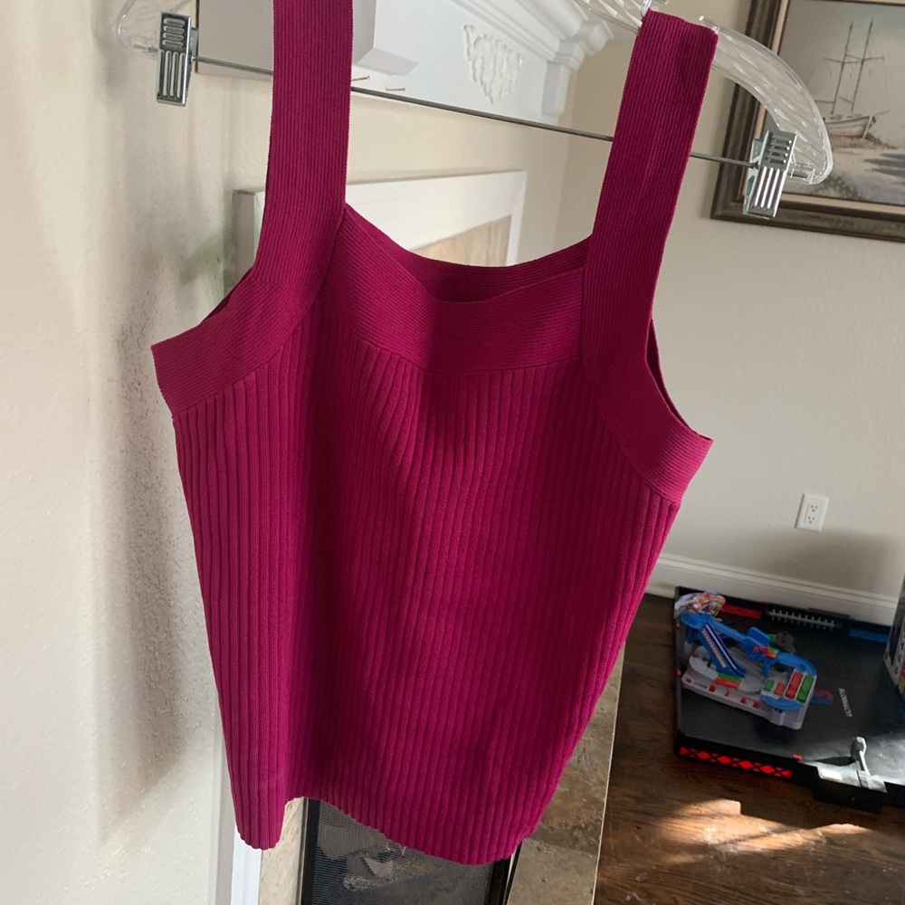 Ann Taylor Fuchsia Ribbed Tank Top
